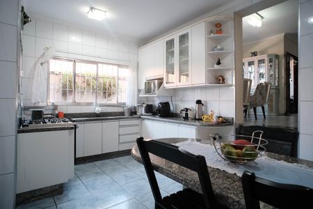 Casa à venda com 100m², 3 quartos e 3 vagasCozinha