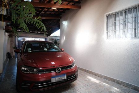 Casa à venda com 100m², 3 quartos e 3 vagasGaragem