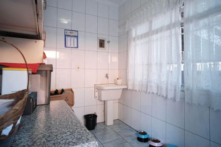 Casa à venda com 100m², 3 quartos e 3 vagasÁrea de Serviço