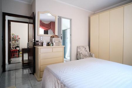 Casa à venda com 100m², 3 quartos e 3 vagasSuíte