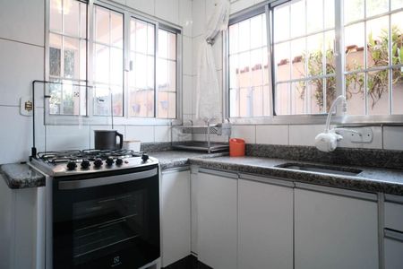 Casa à venda com 100m², 3 quartos e 3 vagasCozinha