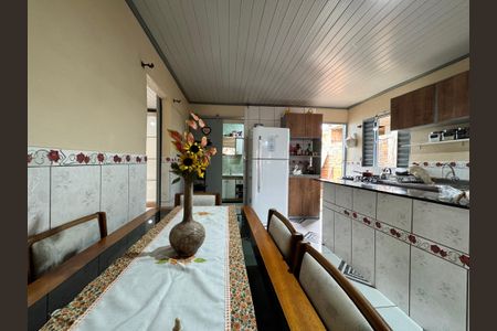 Casa à venda com 80m², 1 quarto e 2 vagas Casa à venda com 80m², 1 quarto e 2 vagasCozinha