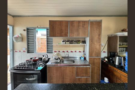 Casa à venda com 80m², 1 quarto e 2 vagas Casa à venda com 80m², 1 quarto e 2 vagasCozinha