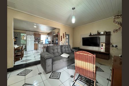 Casa à venda com 80m², 1 quarto e 2 vagas Casa à venda com 80m², 1 quarto e 2 vagasSala