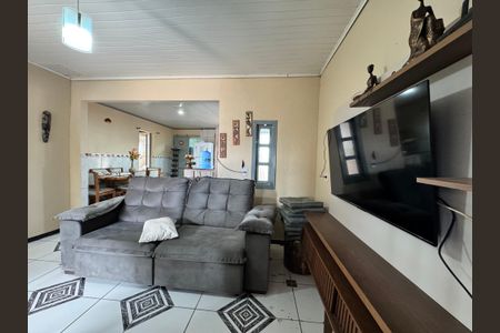Casa à venda com 80m², 1 quarto e 2 vagas Casa à venda com 80m², 1 quarto e 2 vagasSala