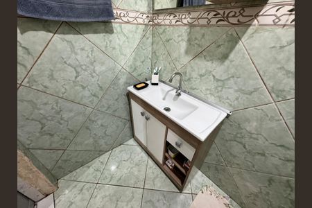 Casa à venda com 80m², 1 quarto e 2 vagas Casa à venda com 80m², 1 quarto e 2 vagasCozinha