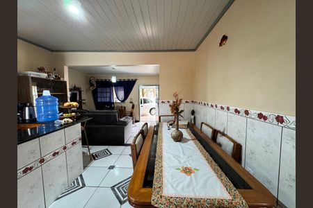 Casa à venda com 80m², 1 quarto e 2 vagas Casa à venda com 80m², 1 quarto e 2 vagasCozinha