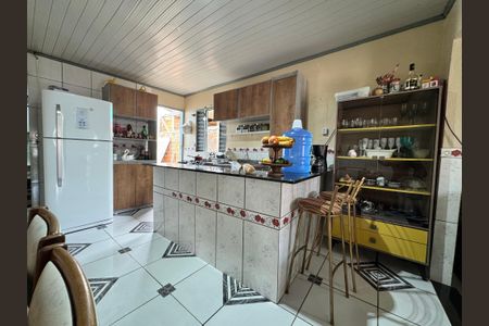 Casa à venda com 80m², 1 quarto e 2 vagas Casa à venda com 80m², 1 quarto e 2 vagasCozinha