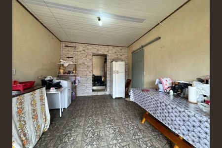 Casa à venda com 80m², 1 quarto e 2 vagas Casa à venda com 80m², 1 quarto e 2 vagasGaragem