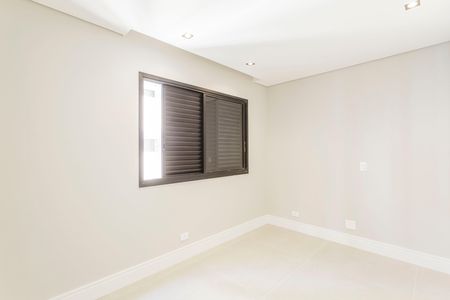 Apartamento para alugar com 115m², 3 quartos e 2 vagasQuarto 2