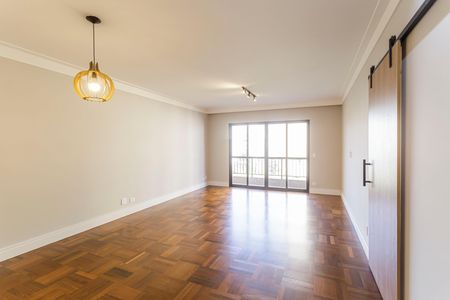 Apartamento para alugar com 115m², 3 quartos e 2 vagasSala