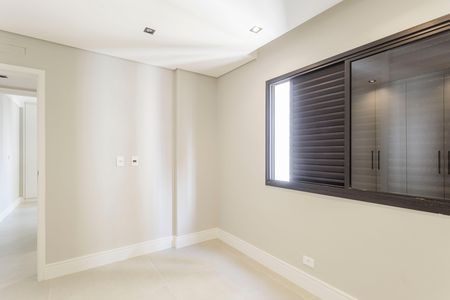 Apartamento para alugar com 115m², 3 quartos e 2 vagasQuarto 2