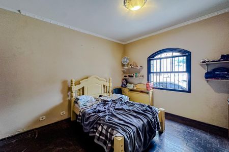 Apartamento à venda com 180m², 3 quartos e 3 vagasQuarto (Casa 2)