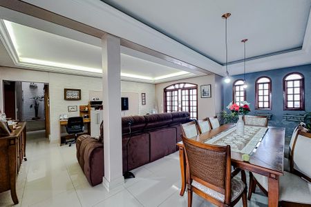 Apartamento à venda com 180m², 3 quartos e 3 vagasSala