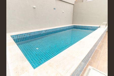 Apartamento para alugar com 27m², 1 quarto e sem vaga Apartamento para alugar com 27m², 1 quarto e sem vagaÁrea comum - Piscina
