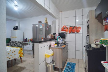 Casa à venda com 90m², 3 quartos e 2 vagasCozinha
