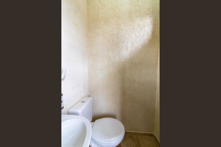 Casa de condomínio para alugar com 120m², 2 quartos e 1 vaga Casa de condomínio para alugar com 120m², 2 quartos e 1 vagaBanheiro de Serviço