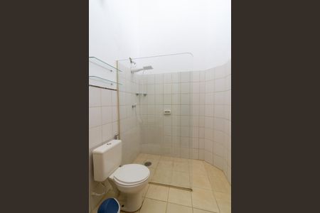 Casa de condomínio para alugar com 120m², 2 quartos e 1 vaga Casa de condomínio para alugar com 120m², 2 quartos e 1 vagaBanheiro