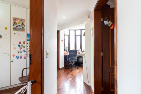 Apartamento à venda com 160m², 3 quartos e 2 vagasCorredor dos Quartos