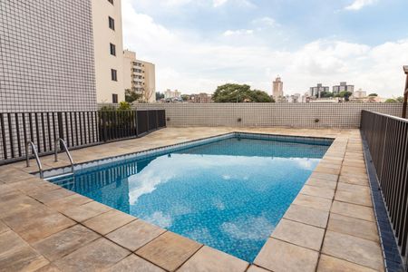 Apartamento à venda com 160m², 3 quartos e 2 vagasÁrea comum - Piscina