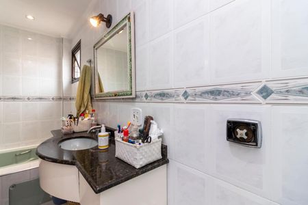Apartamento à venda com 160m², 3 quartos e 2 vagasBanheiro do Quarto 1