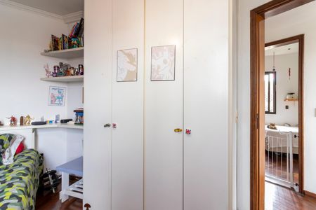 Apartamento à venda com 160m², 3 quartos e 2 vagasQuarto 2