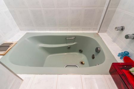 Apartamento à venda com 160m², 3 quartos e 2 vagasBanheiro do Quarto 1