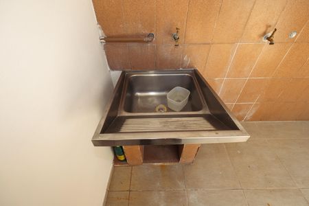 Casa à venda com 180m², 3 quartos e 1 vagaÁrea de Serviço