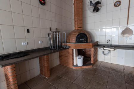 Apartamento para alugar com 75m², 3 quartos e 1 vagaÁrea comum - Churrasqueira