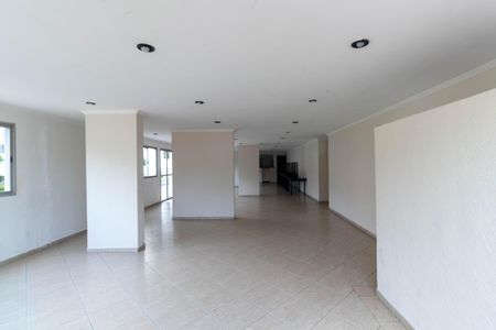 Apartamento para alugar com 75m², 3 quartos e 1 vagaÁrea comum - Salão de festas