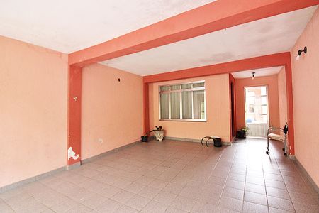 Casa à venda com 156m², 3 quartos e 3 vagasGaragem