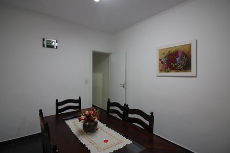 Casa à venda com 156m², 3 quartos e 3 vagasCopa