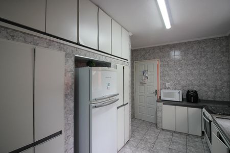 Casa à venda com 156m², 3 quartos e 3 vagasCozinha