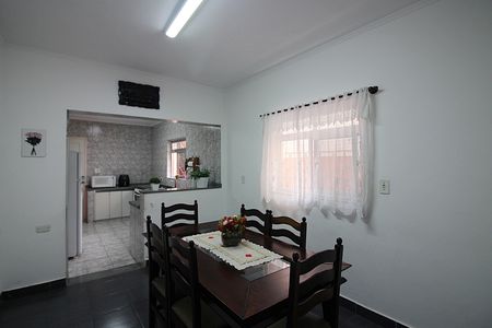 Casa à venda com 156m², 3 quartos e 3 vagasCopa