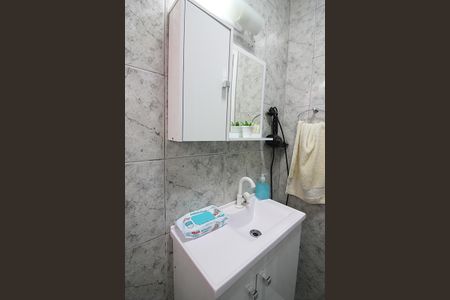 Casa à venda com 156m², 3 quartos e 3 vagasBanheiro Social