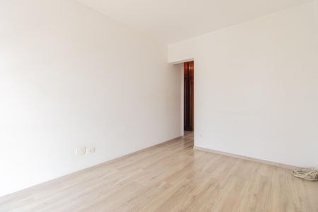 Apartamento à venda com 247m², 3 quartos e 3 vagas Apartamento à venda com 247m², 3 quartos e 3 vagasSuíte