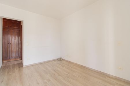 Apartamento à venda com 247m², 3 quartos e 3 vagas Apartamento à venda com 247m², 3 quartos e 3 vagasSuíte