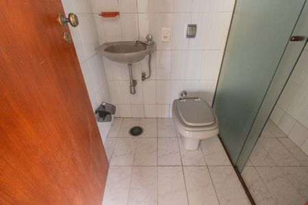 Apartamento à venda com 247m², 3 quartos e 3 vagas Apartamento à venda com 247m², 3 quartos e 3 vagasCobertura