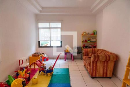 Apartamento à venda com 247m², 3 quartos e 3 vagas Apartamento à venda com 247m², 3 quartos e 3 vagasÁrea comum - Brinquedoteca