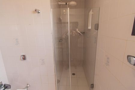 Apartamento à venda com 247m², 3 quartos e 3 vagas Apartamento à venda com 247m², 3 quartos e 3 vagasBanheiro da Suíte
