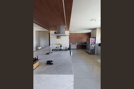 Casa para alugar com 300m², 3 quartos e 4 vagas Casa para alugar com 300m², 3 quartos e 4 vagasCozinha