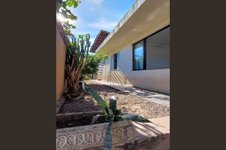 Casa para alugar com 300m², 3 quartos e 4 vagas Casa para alugar com 300m², 3 quartos e 4 vagasJardim