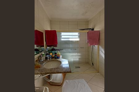 Casa para alugar com 300m², 3 quartos e 4 vagas Casa para alugar com 300m², 3 quartos e 4 vagasBanheiro da Suíte