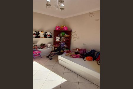 Casa para alugar com 300m², 3 quartos e 4 vagas Casa para alugar com 300m², 3 quartos e 4 vagasQuarto 1