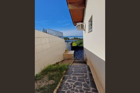 Casa para alugar com 300m², 3 quartos e 4 vagas Casa para alugar com 300m², 3 quartos e 4 vagasÁrea comum