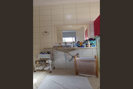 Casa para alugar com 300m², 3 quartos e 4 vagas Casa para alugar com 300m², 3 quartos e 4 vagasBanheiro da Suíte