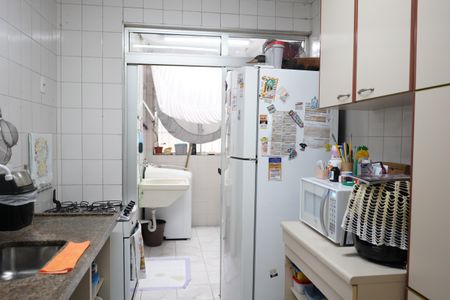 Apartamento à venda com 80m², 3 quartos e 2 vagasCozinha