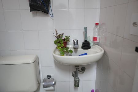 Apartamento à venda com 80m², 3 quartos e 2 vagasBanheiro de Serviço