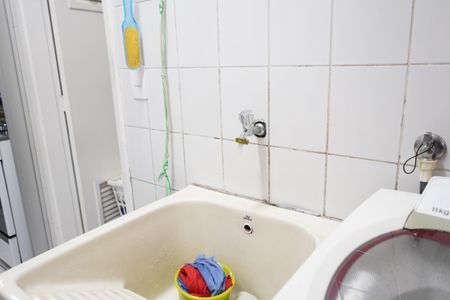 Apartamento à venda com 80m², 3 quartos e 2 vagasLavanderia