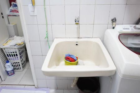 Apartamento à venda com 80m², 3 quartos e 2 vagasLavanderia